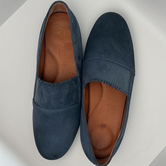 Gentle Souls by Kenneth Cole Women's Eugene Ruffle Flats Shoes in Ocean Size 9 - Picture 7 of 10